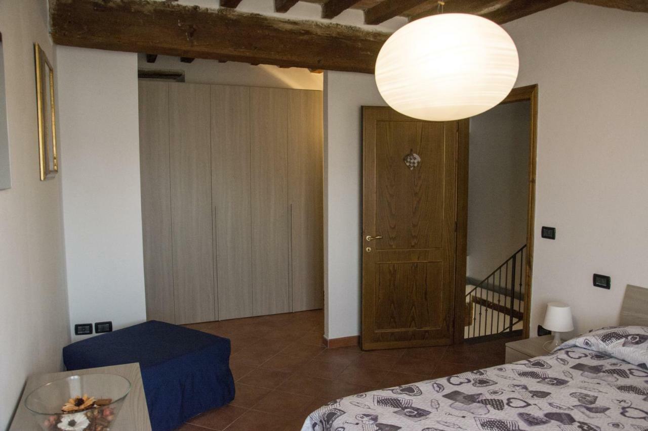 Appartement La Dimora Di Angela à Barberino di Mugello Extérieur photo